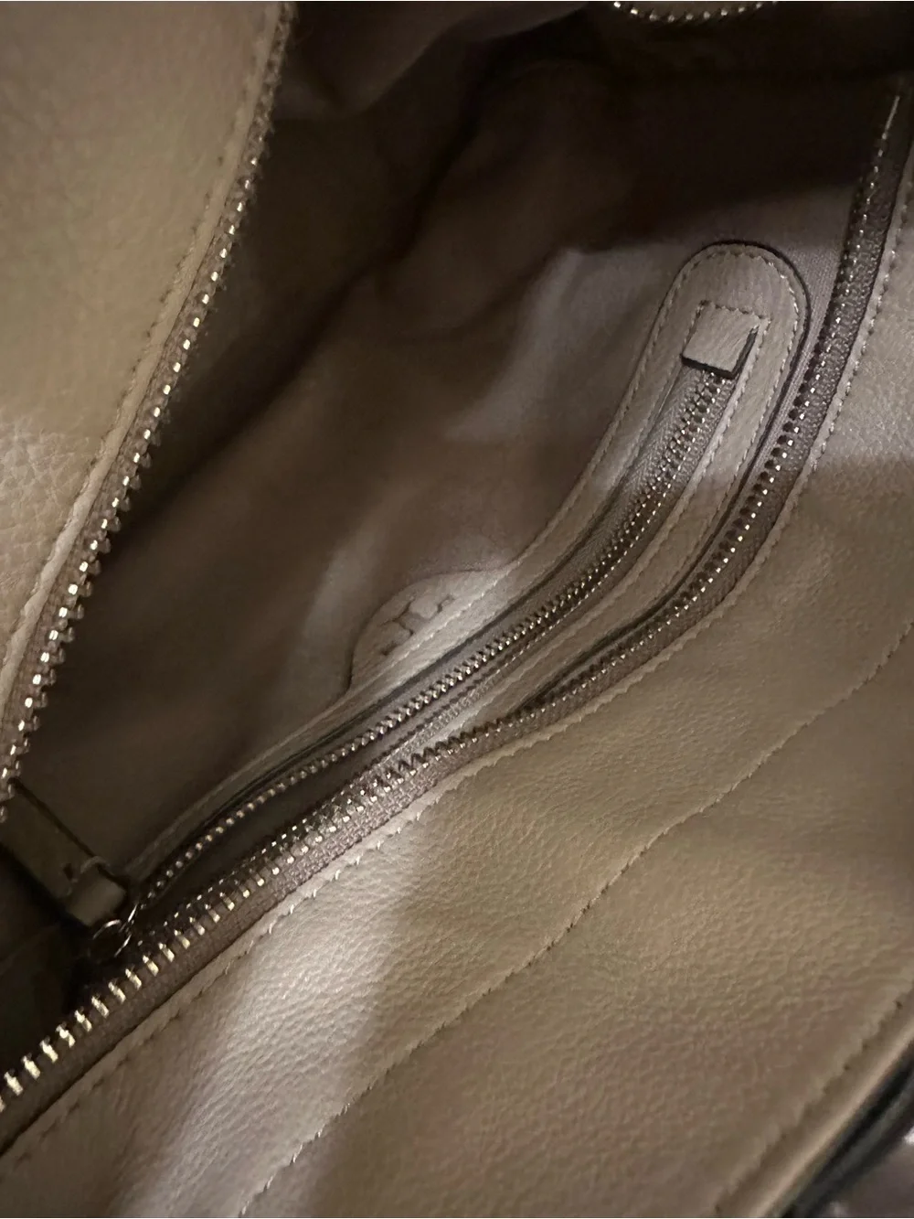Tory Burch Gemini Link Taupe Leather Shoulder Bag Purse with Silver Hardware